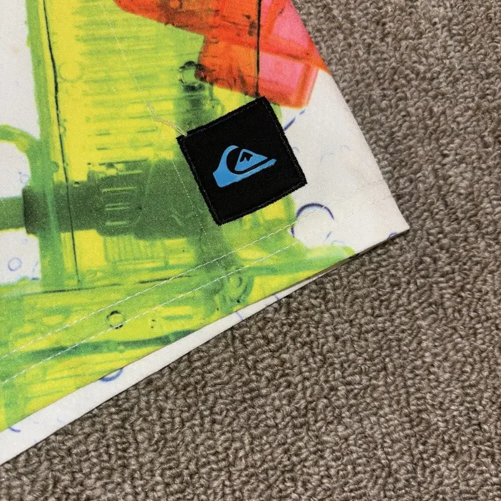 Ultra-Rare Vintage Quiksilver Water Gun Boardshorts Size 38 Abstract Colorful